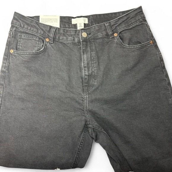 H&M Black Mom Jeans High Waisted Womens‎ Size 14 NWT Denim Tapered Everyday Dark - Picture 3 of 7